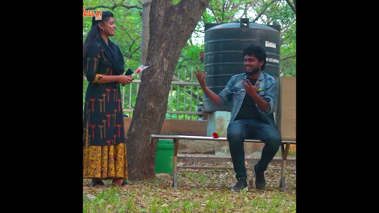 பாம்ப காட்ற🐍😰பொண்ணுகிட்ட😱 Magic Box Prank😂 