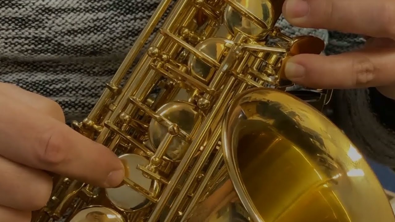 Fis - Gis Einstellung am Saxophon
