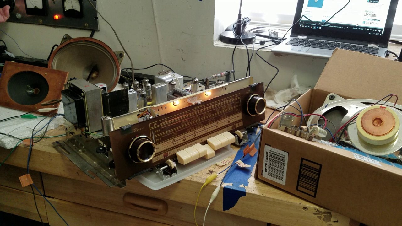 1959 GRUNDIG MAJESTIC SO141Ua Radio Phono Stereo Console Part 3 of 6 Finish Chassis & First Power-Up