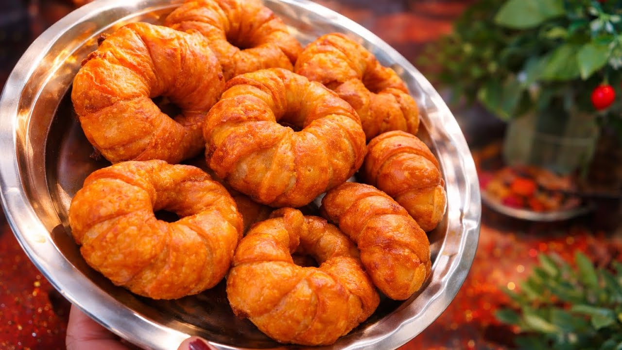 करारी और फूलती हुई रिंग पकौड़ी | Crispy Fried Ring Snacks Recipe | आसान नाश्ता रेसिपी
