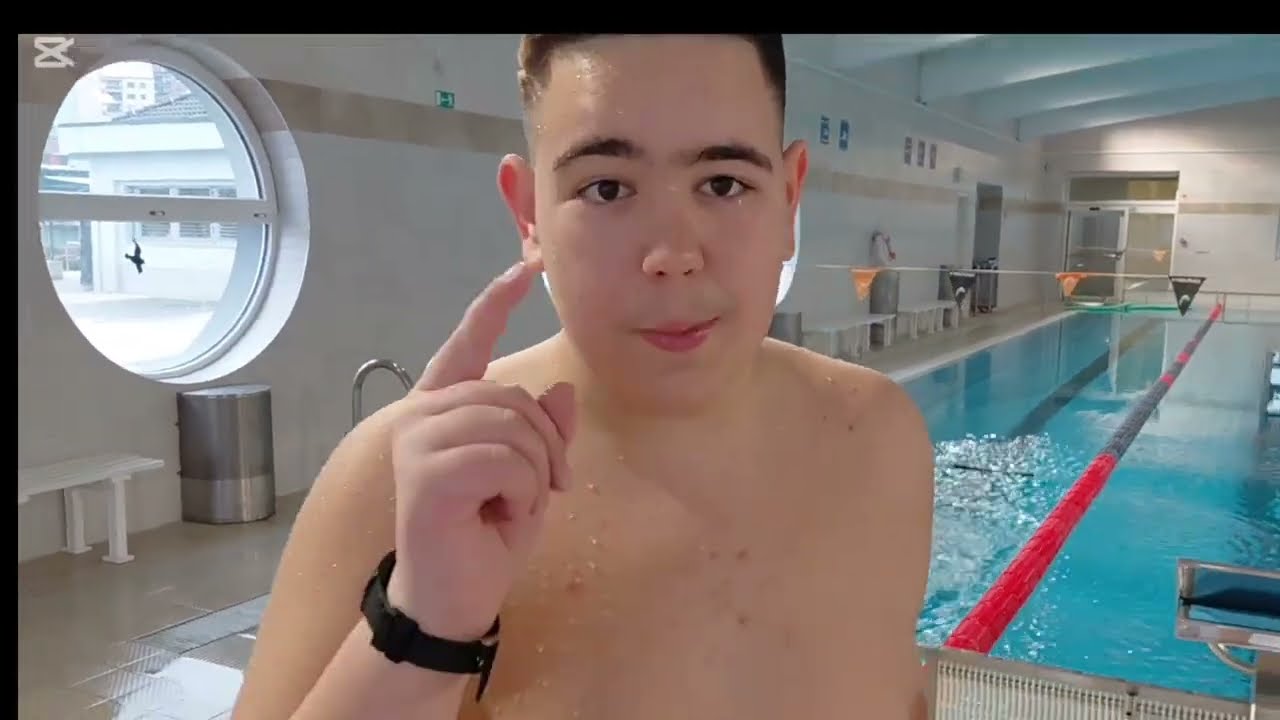 Prenkam Alexa na bazenu