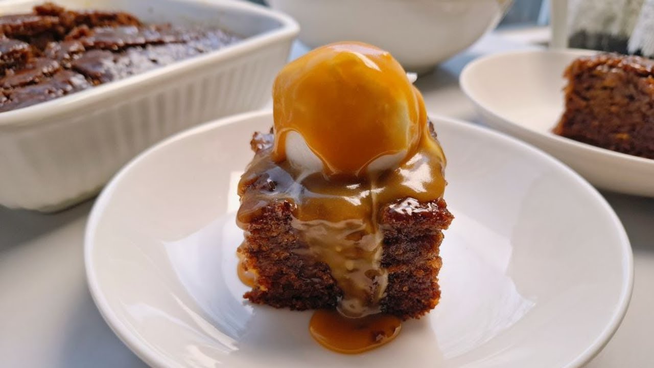Warm & Gooey Sticky Toffee Pudding ♡ Bake With Me