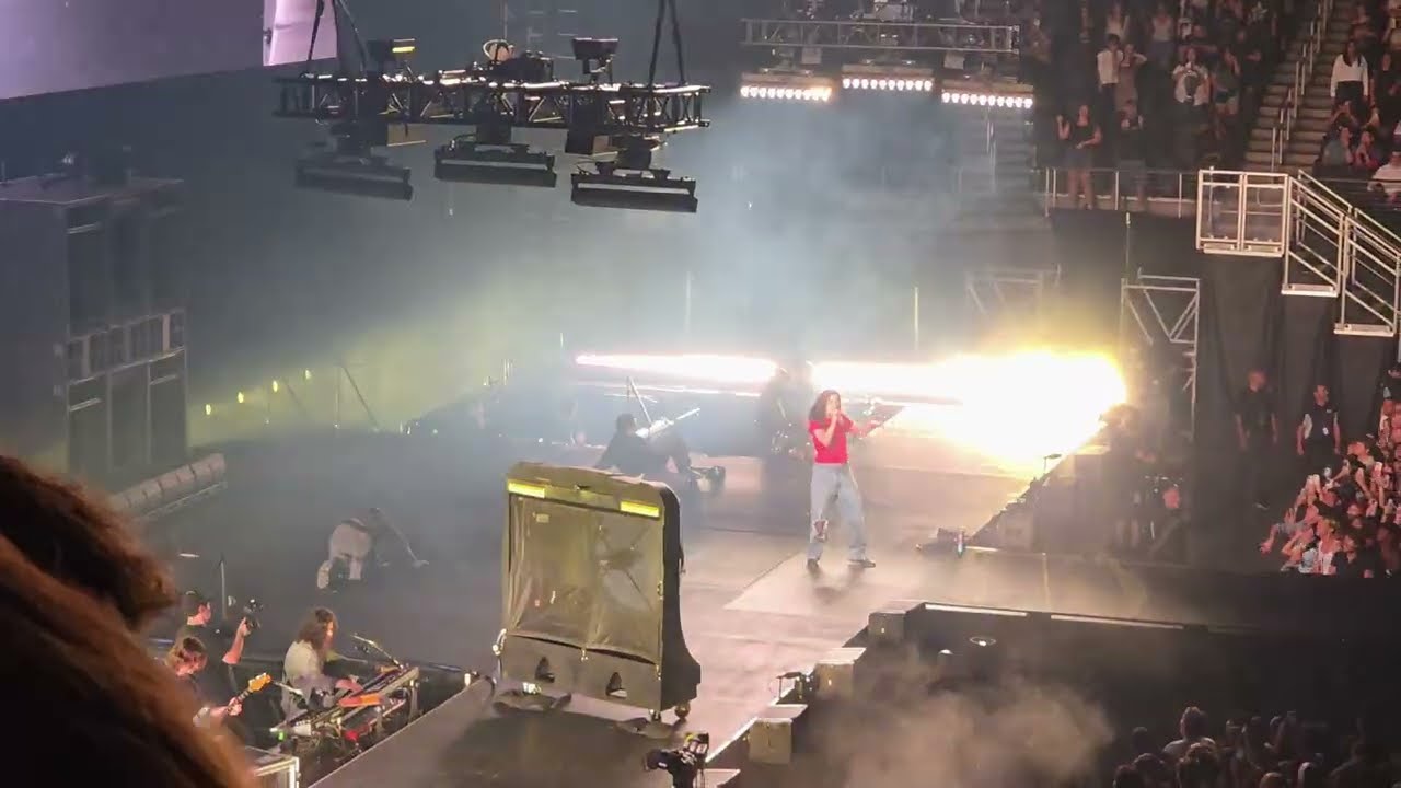 Lorde- Buzzcut Season (Moody Center, Austin, TX) #lorde