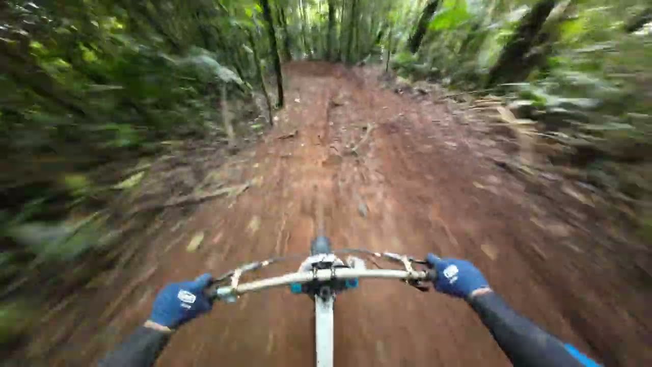 CONDI&Ccedil;&Otilde;ES EXTREMAS no Downhill Catarinense de Benedito Novo-SC 2025