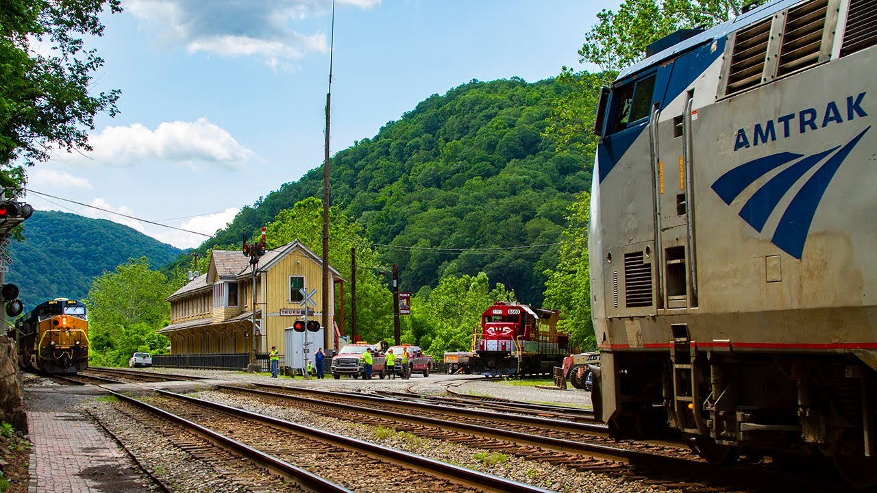 Three-Train Meets in the New River Gorge, plus the Loup Creek Branch!