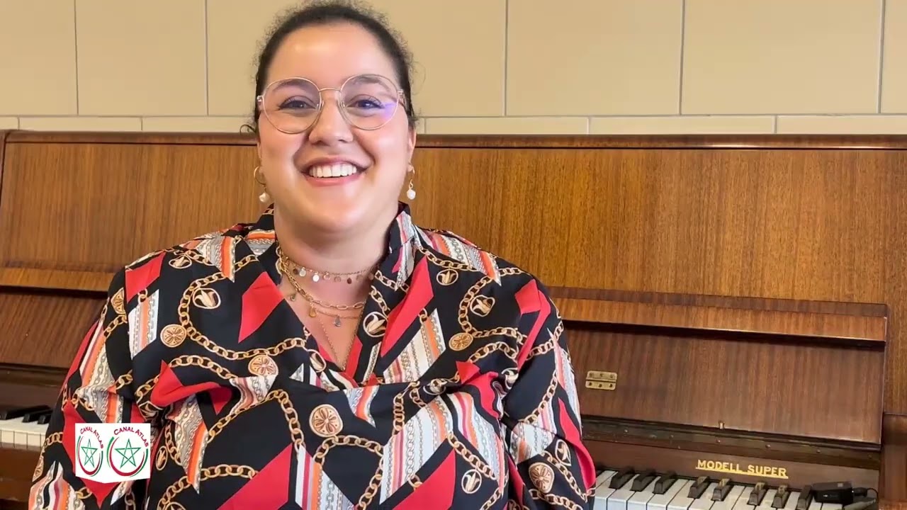 Majda HAJLANI Professeur d'anglais