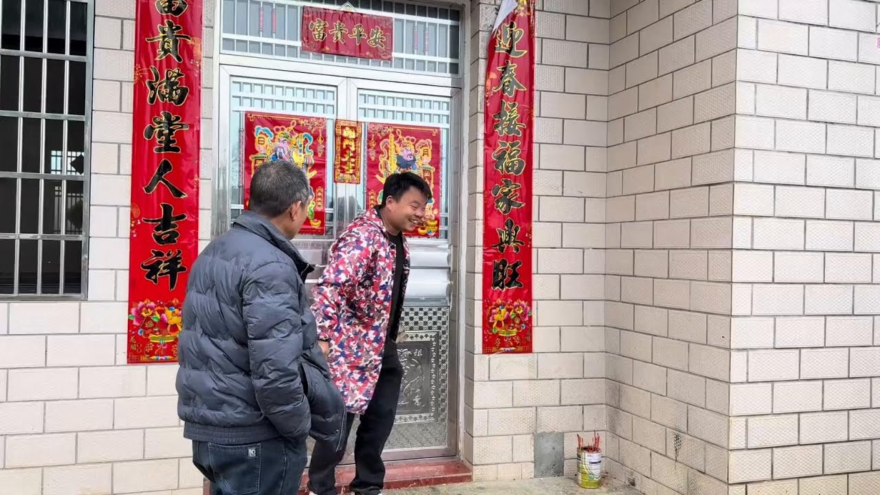 消失了一个月的4头牛终于出现了，长得肥嘟嘟的，太让主人揪心了 #三农 #农村创业养殖 #养牛人 #新农人计划 #我的乡村生活