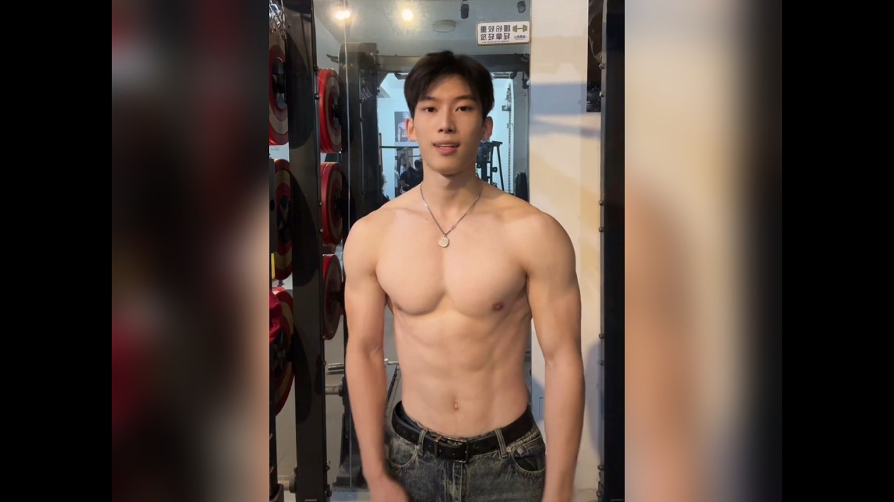 薄肌井柏然#hunk #handsome #muscle