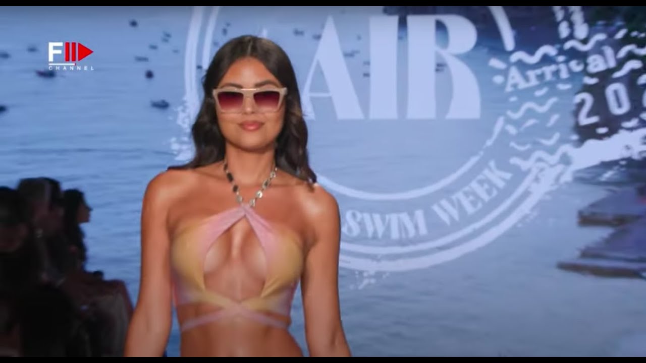BEACH BUNNY Paraiso Swimwear SS2023 Miami - Swimwear & Underwear