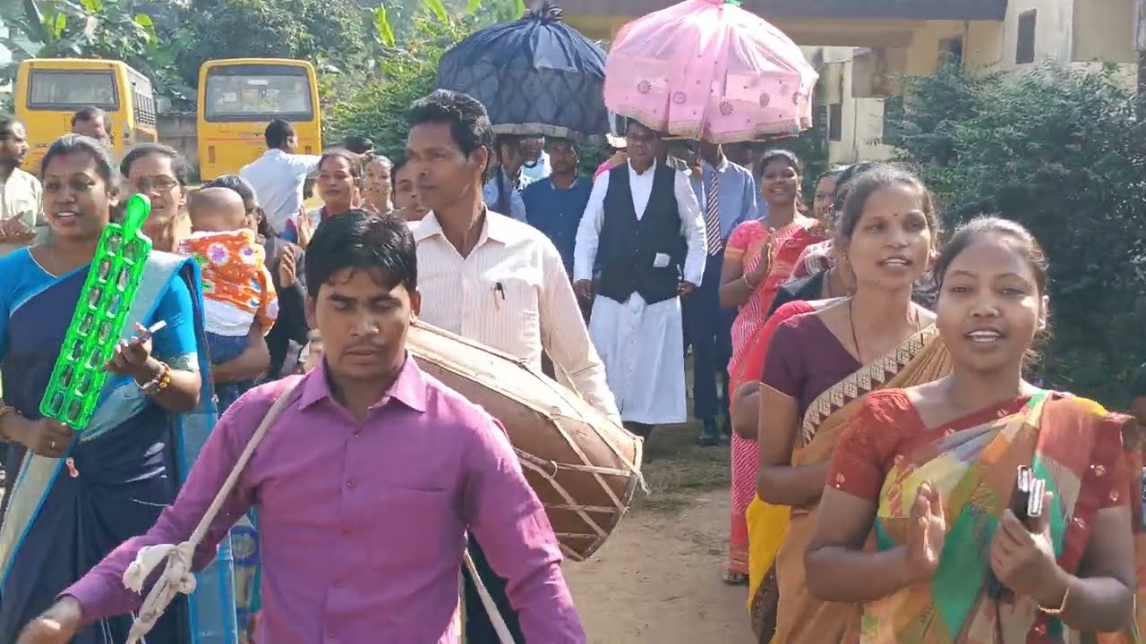 TEACHERS WELCOMING FATHERS FOR IMS DAY CELEBRATION ST MARY'S SCHOOL SISAI 2022