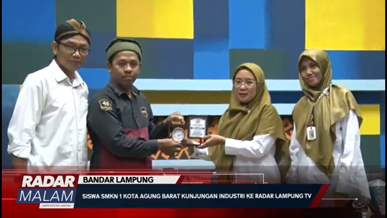 Siswa SMKN 1 Kota Agung Barat Kunjungan Industri ke Radar Lampung TV