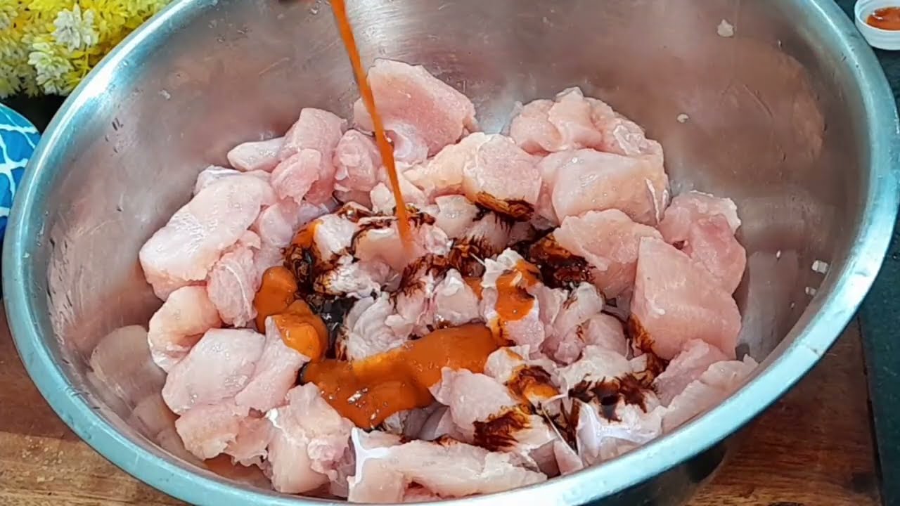 চিলি চিকেন এক বার এই ভাবে বানিয়ে দেখুন স্বাদ দ্বিগুণ বেড়ে যাবে।chilli chicken recipe 