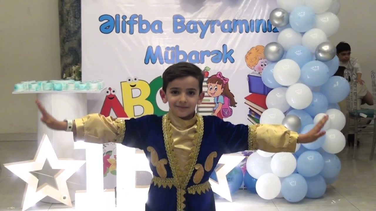 Gəncə şəhəri 5 saylı orta məktəbin 1 b sinif şagirdlərinin Əlifba bayramı..27.5.23.