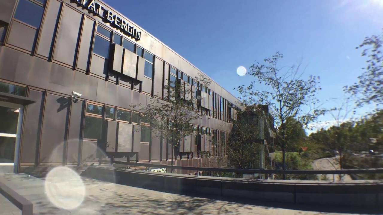 VLOG | Freie Universität Berlin & Goerzalle Dorm | BERLIN EP.2
