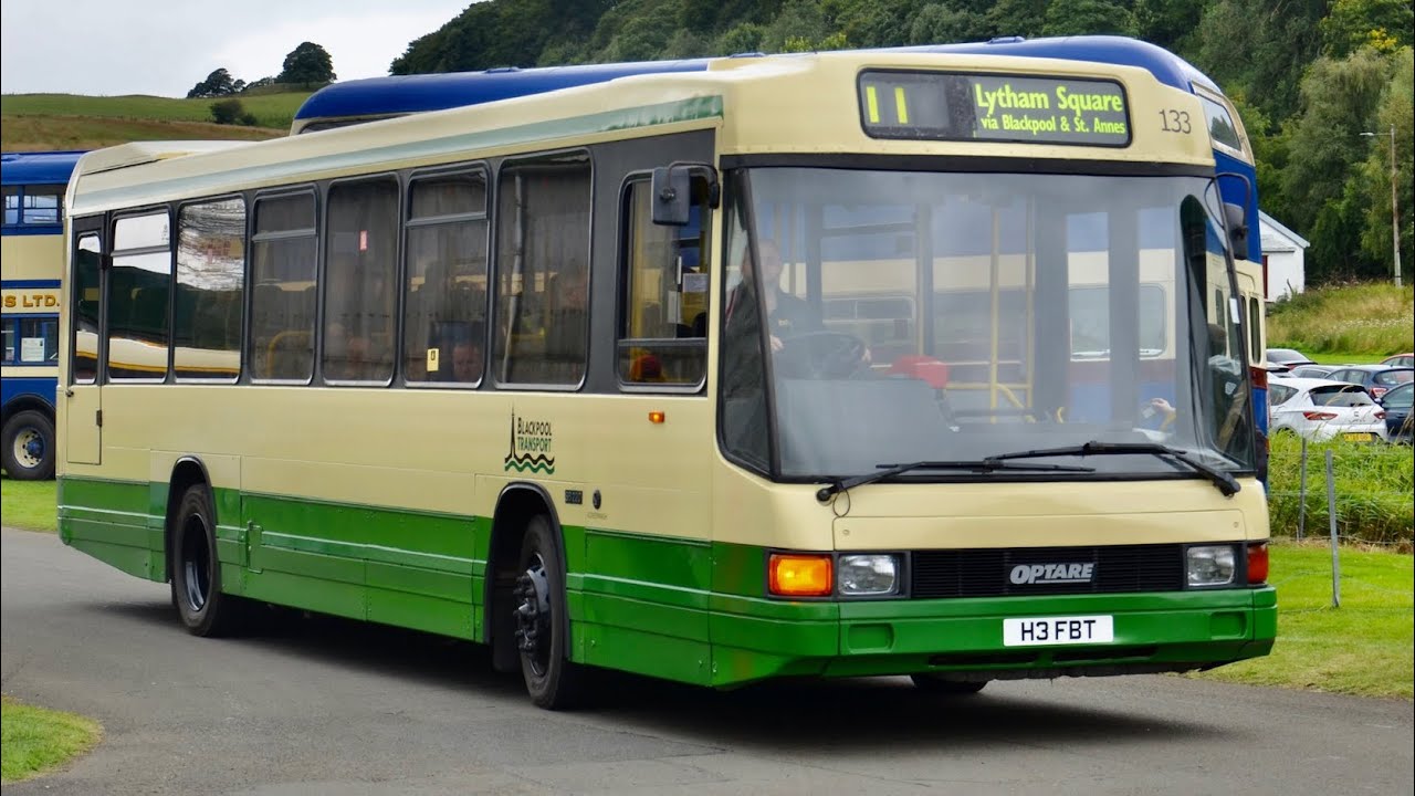 Preserved Blackpool Transport 133 (H3 FBT) DAF SB220/Optare Delta
