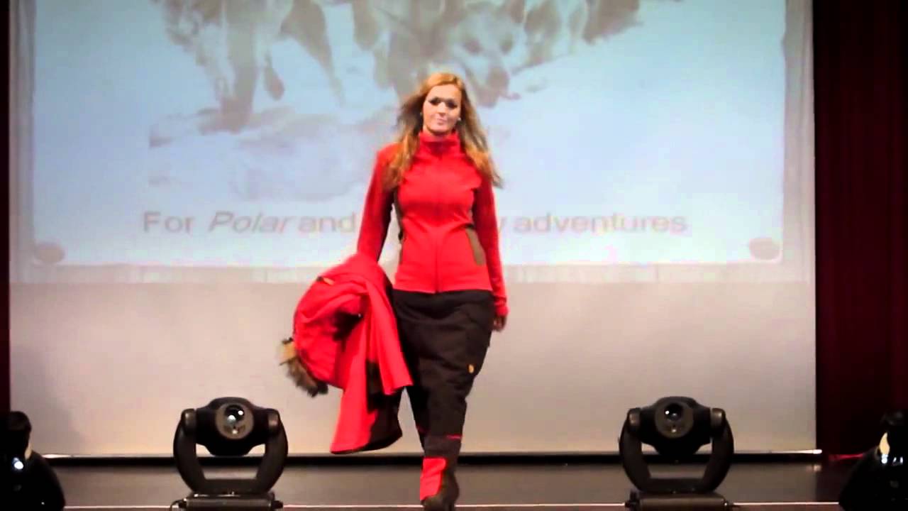 Pelerina unisex -  Luhkka Cape de la Fjall Raven