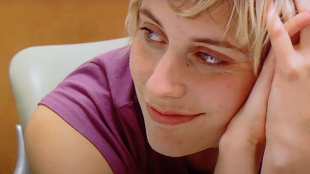 She turned awkward comedy into an artform