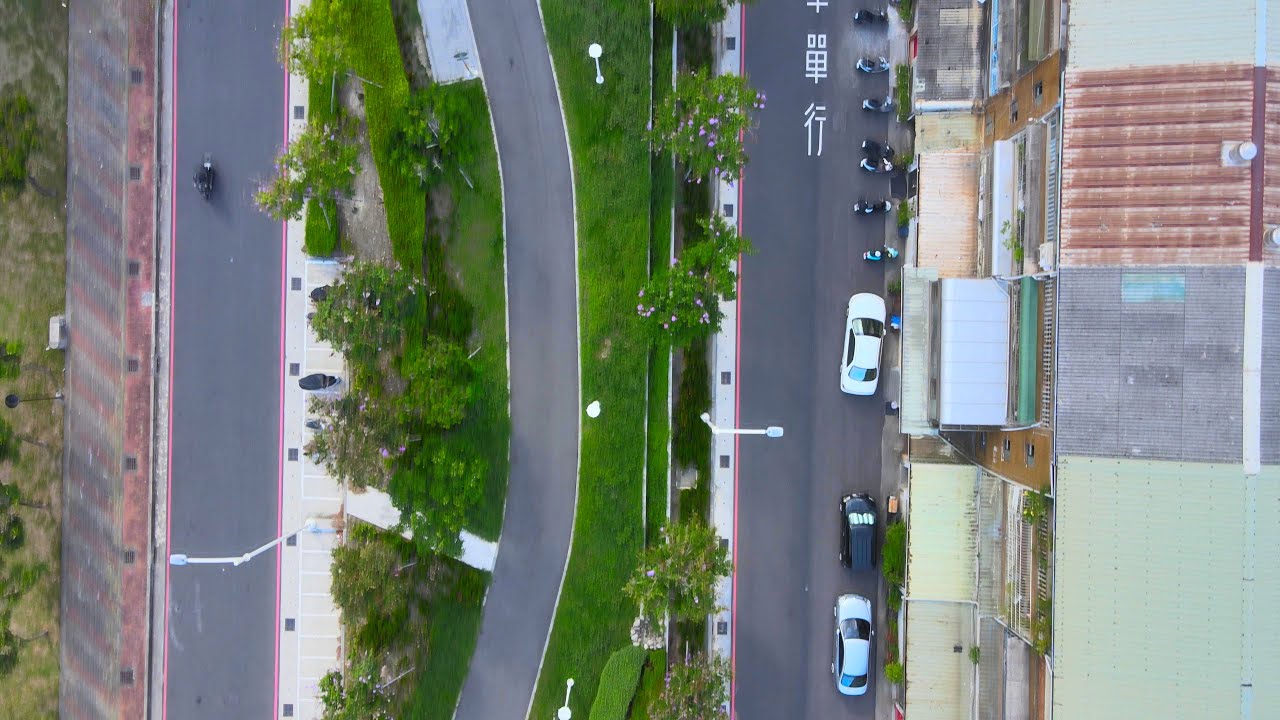 Green Corridor at Fengshan District 🇹🇼 (2023-07) {aerial}