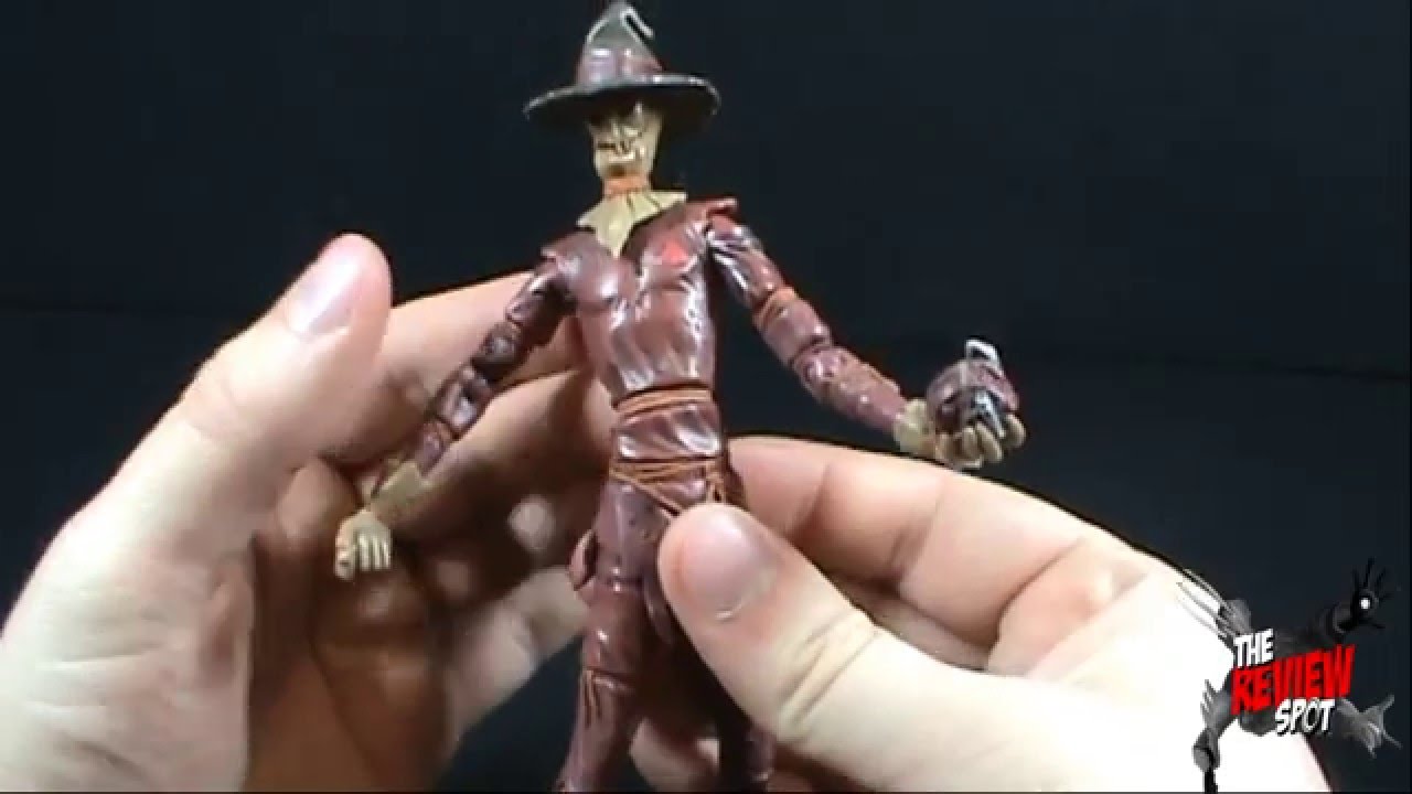 Throw Back - Mattel DC Superheroes Scarecrow