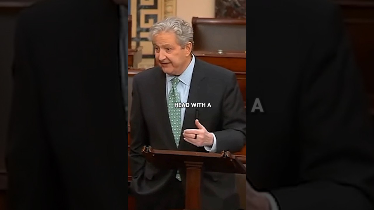 Джо Роган отреагировал на критику Джона Кеннеди в адрес протестующих против ICE: &laquo;Это полнейшая г...