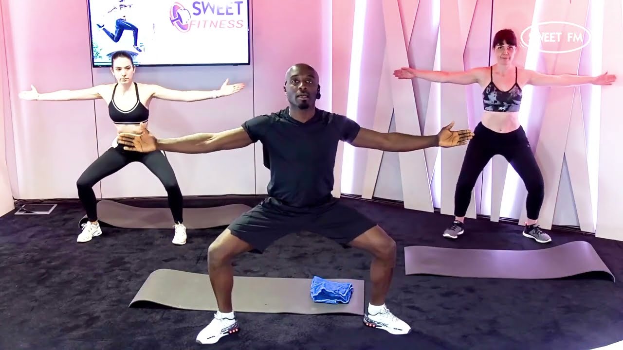 Sweet Fitness, &eacute;pisode 3 : cuisses, abdos, fessiers 🎯☀️⛱️