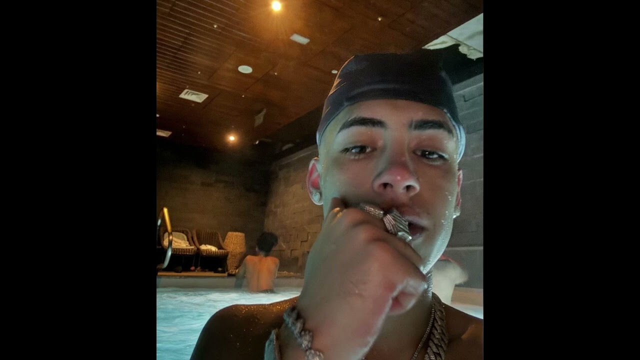 Cris MJ X FloyyMenor X YOUNGBLOPAA X Reggaeton Type Beat  - 