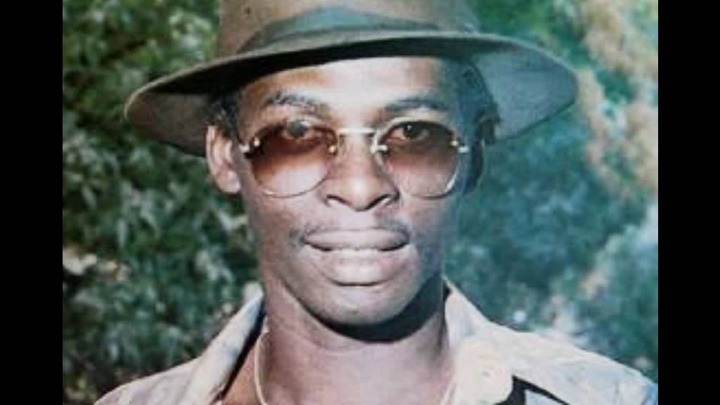 Leroy Smart - Jah Jah - Well Charge - Version.