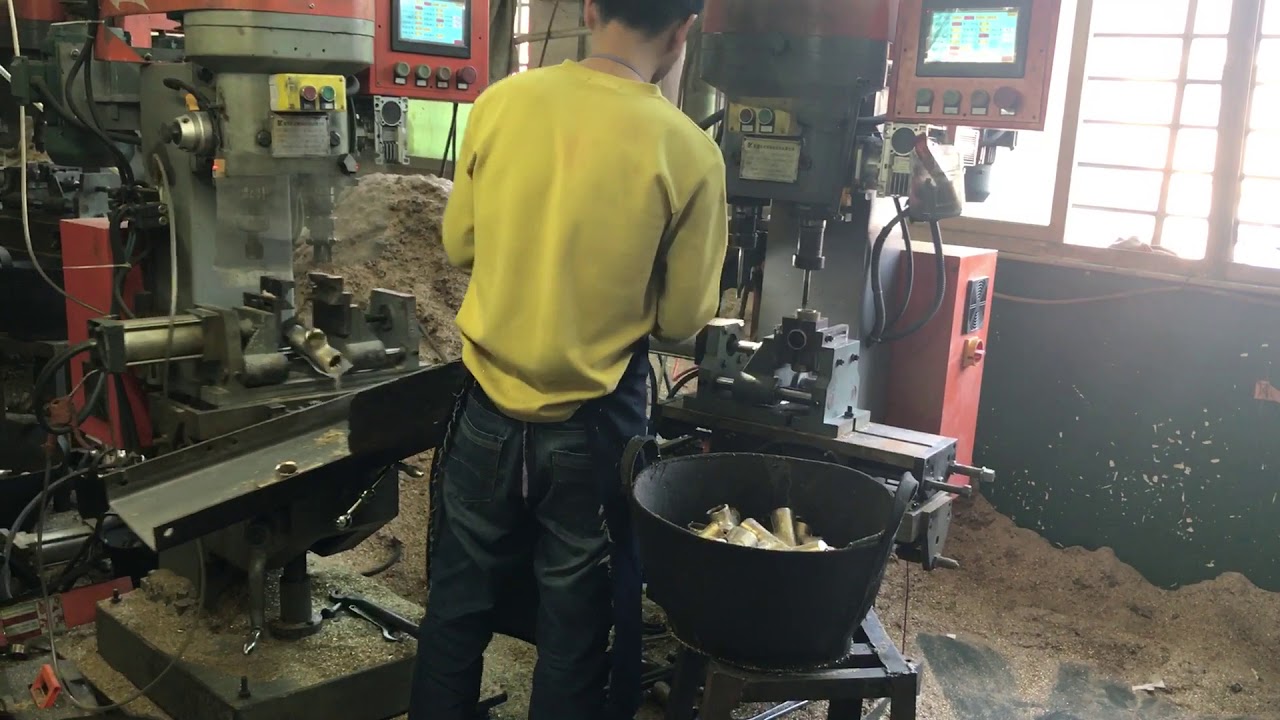 Automatic faucet process machine