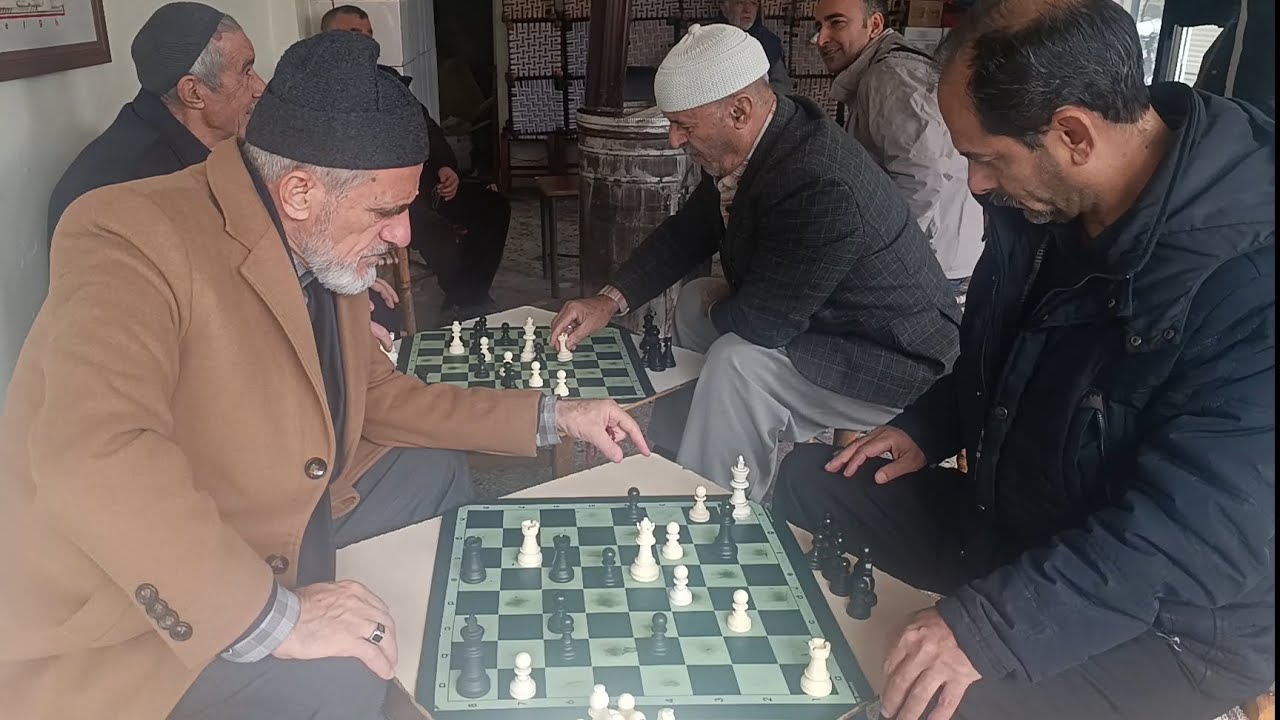 AZİZ HOCA VS MELE