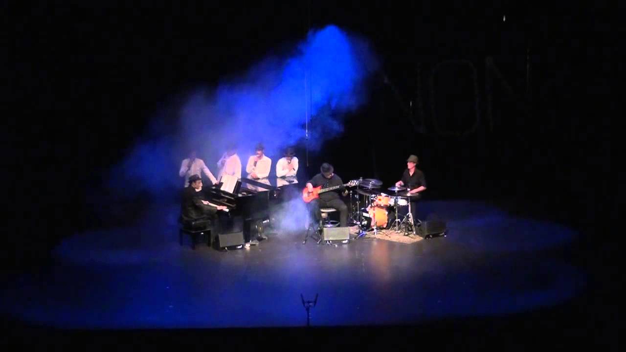 Les choeurs d'arti-show ( Croze, Charles Baptiste, Cherhal, Clarika, Brassens)