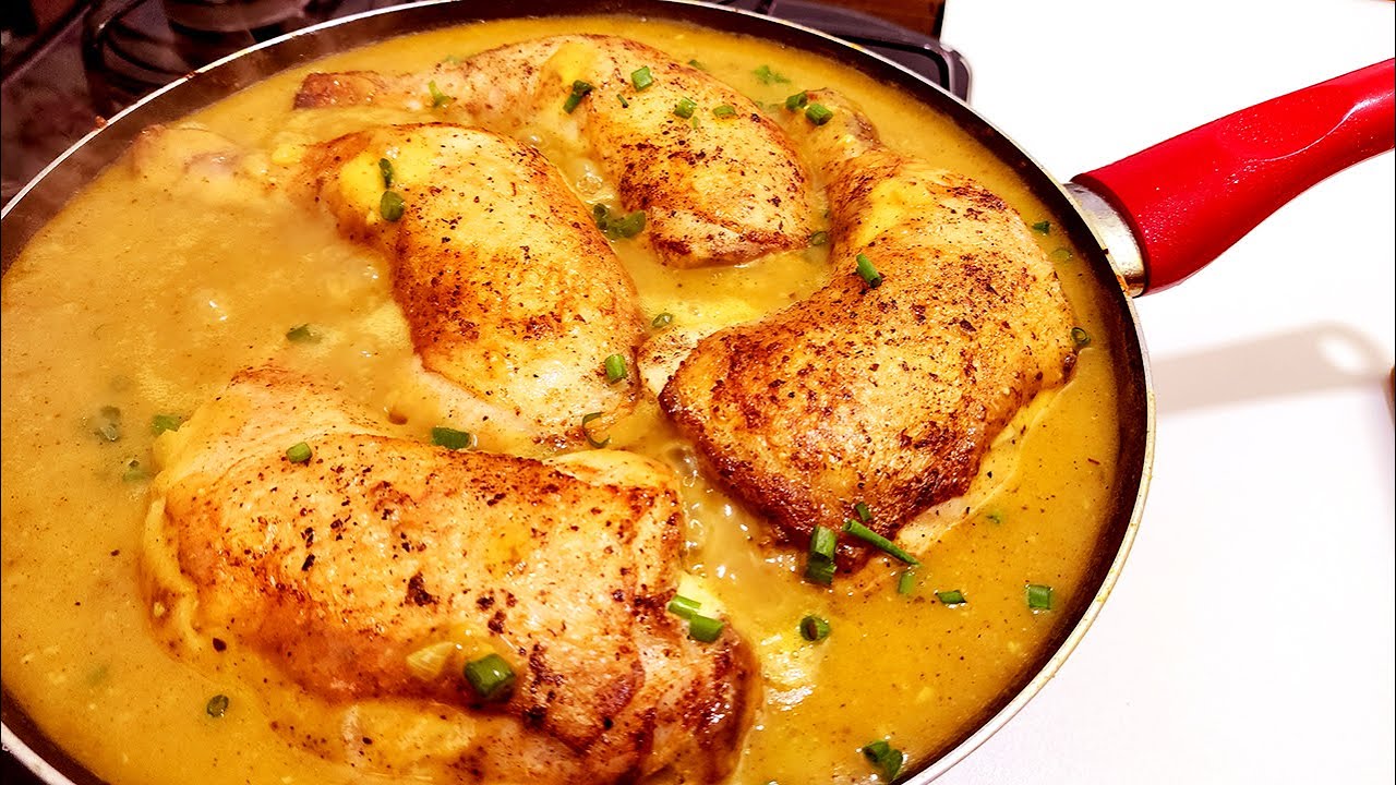 COXA SOBRECOXA DE FRANGO  AO MOLHO SECRETO CASEIRO