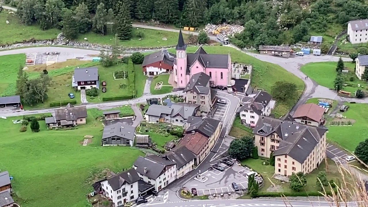 Trient Hike from Tre-le-Champ via Col de Balme, 2191m
