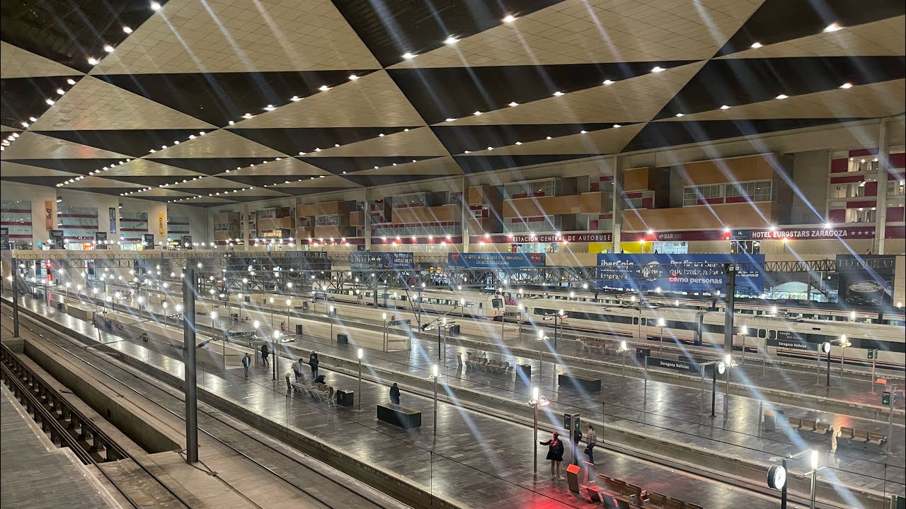 Estación Trenes Zaragoza Delicias , Vanguardia Tecnológica Mundial . #zaragoza #renfe #ave#españa