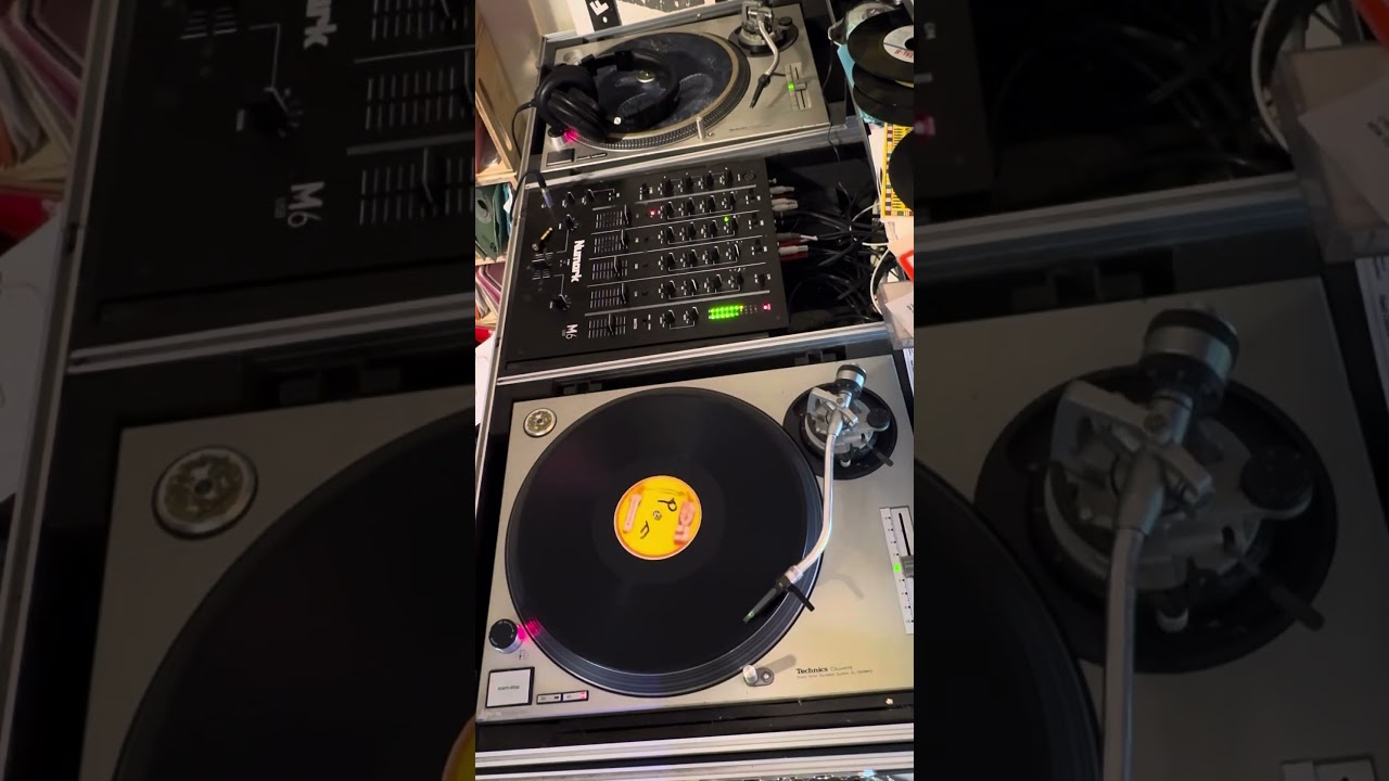 The Chantells - Desperate Time #reggae #vinyl #reggaemusic # #roots #oldschoolreggae