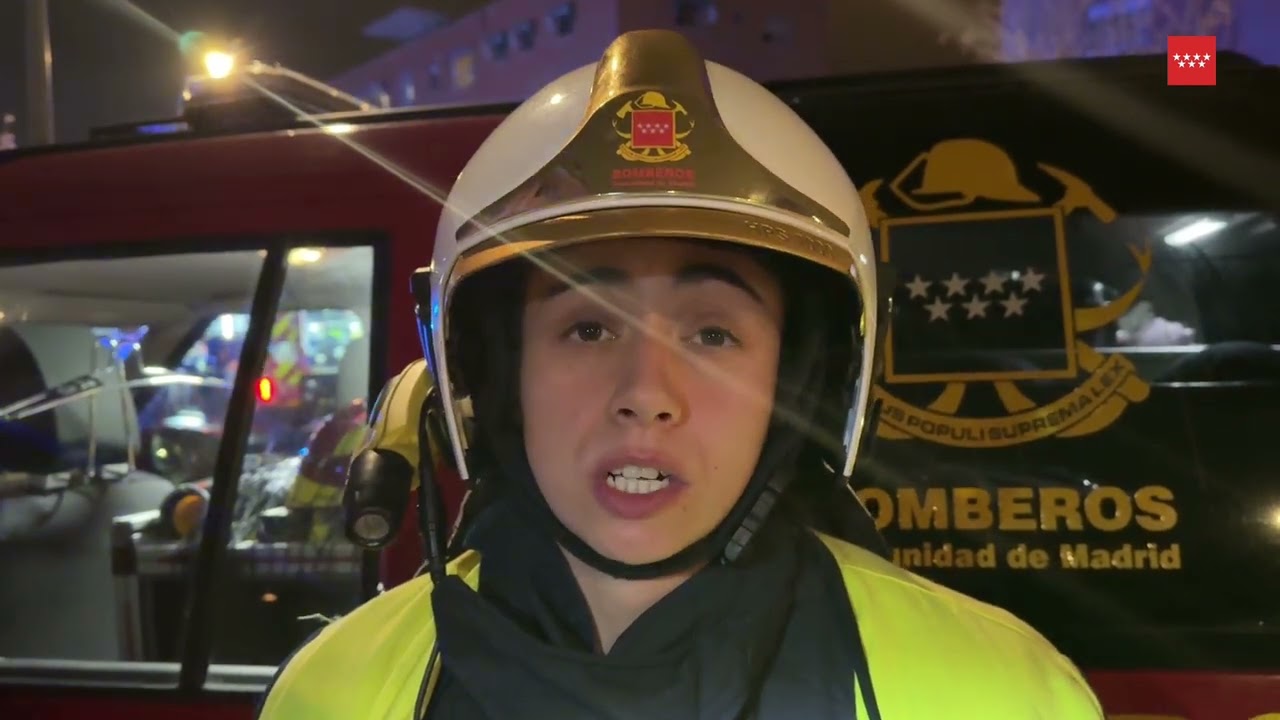 BomberosCM explica su intervención en el incendio de Alcalá de Henares