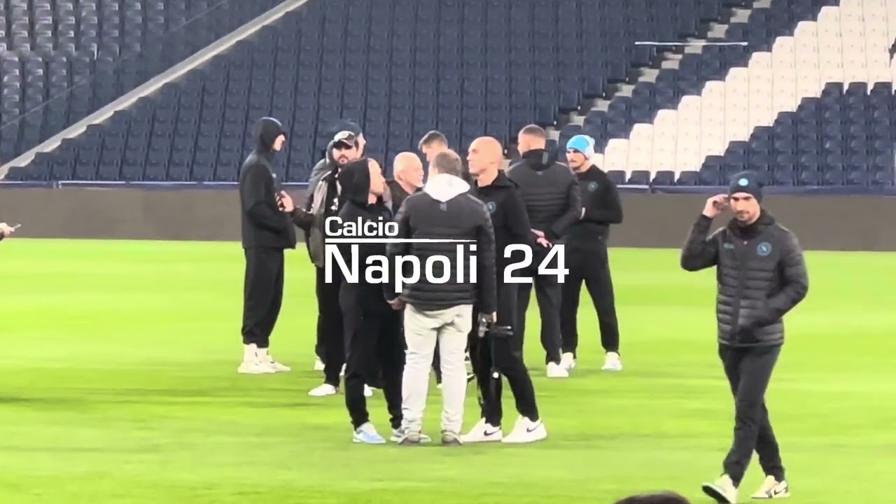 SSC Napoli al Bernabeu: gesto tra Raspadori e De Laurentiis! 🎥 Real Madrid-Napoli