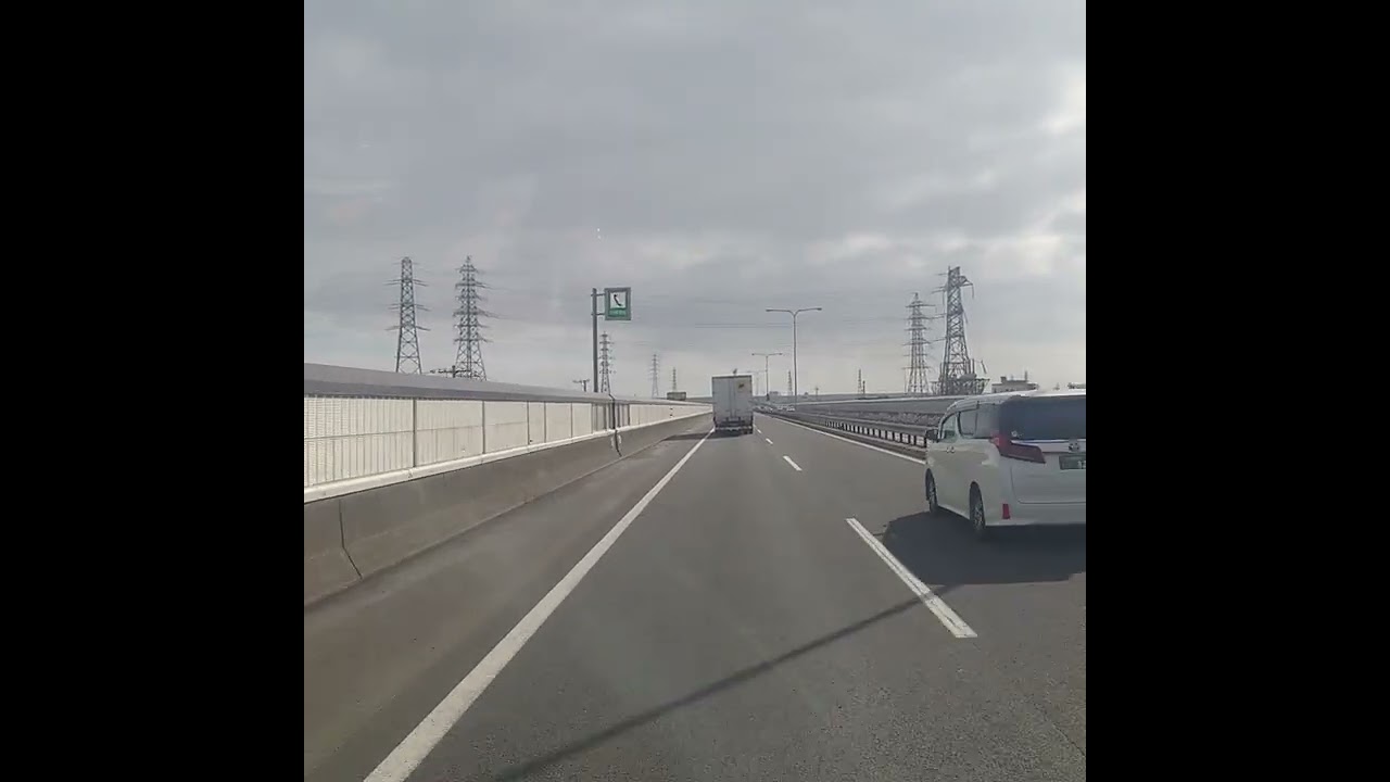 札幌市内2026年3月02日.am10:15分頃の、高速道（新川IC〜大谷地IC)までの、道路、天気、交通状況