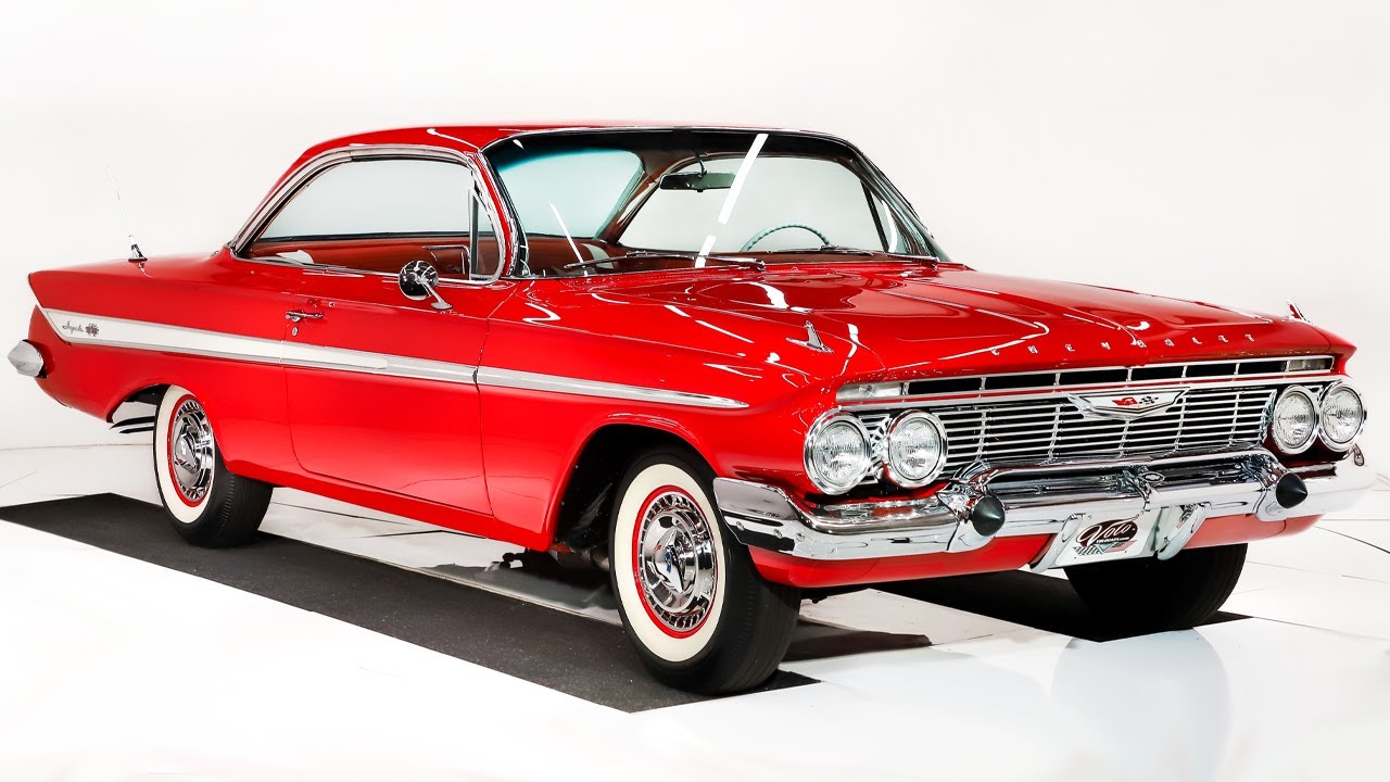 Chevrolet Impala SS 1961 года продаётся в Volo Auto Museum (V21461)