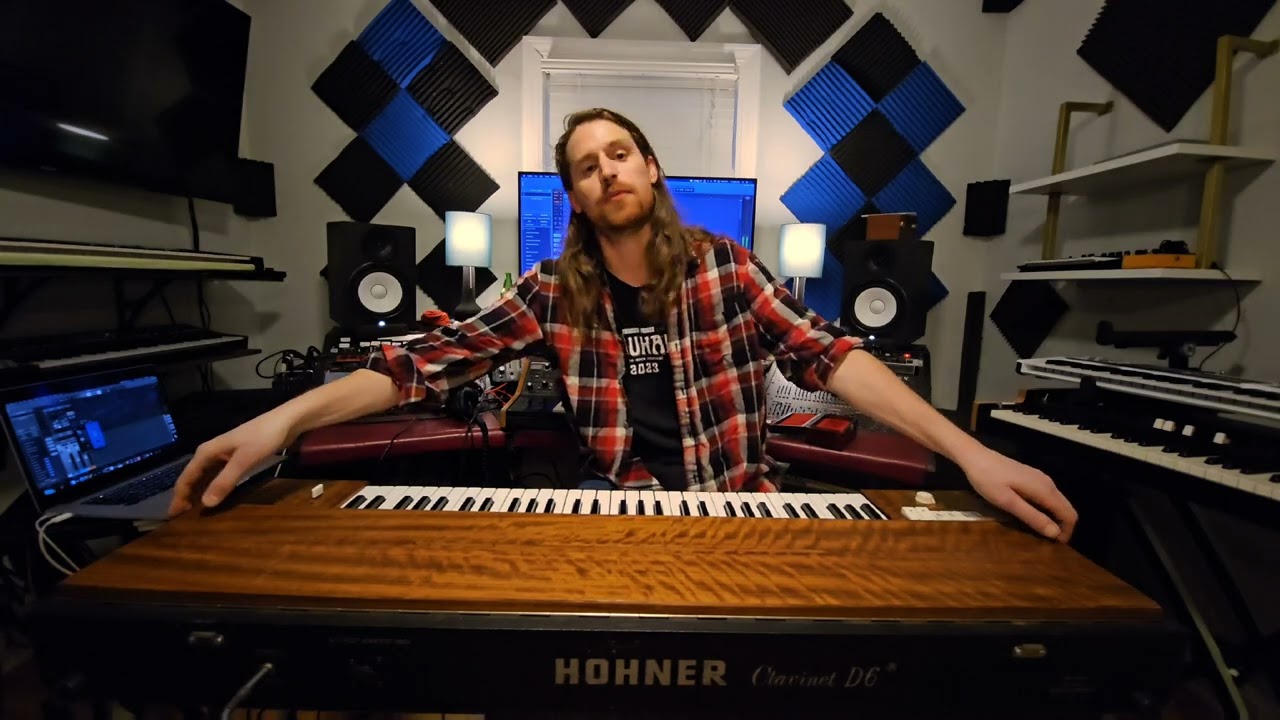 Hohner D6 Clavinet Quick Tour, Sound Example and Overview.