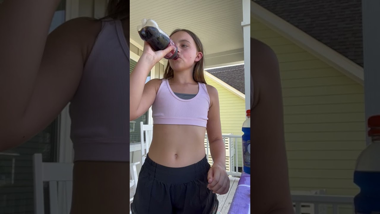 Trying to drink a whole soda without burping challenge!🥤🥤