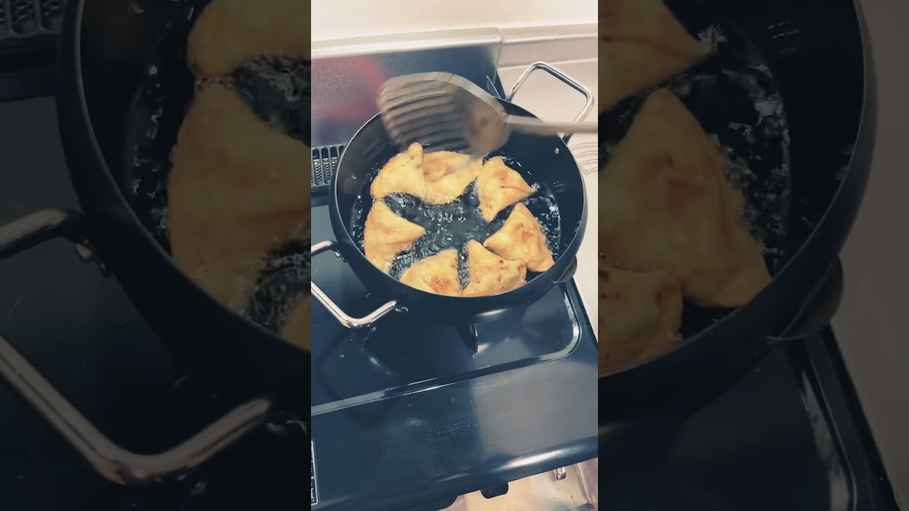 #onebitesamosa#harisjapanwala.      Samosa fry krne ka aik number tareeqa