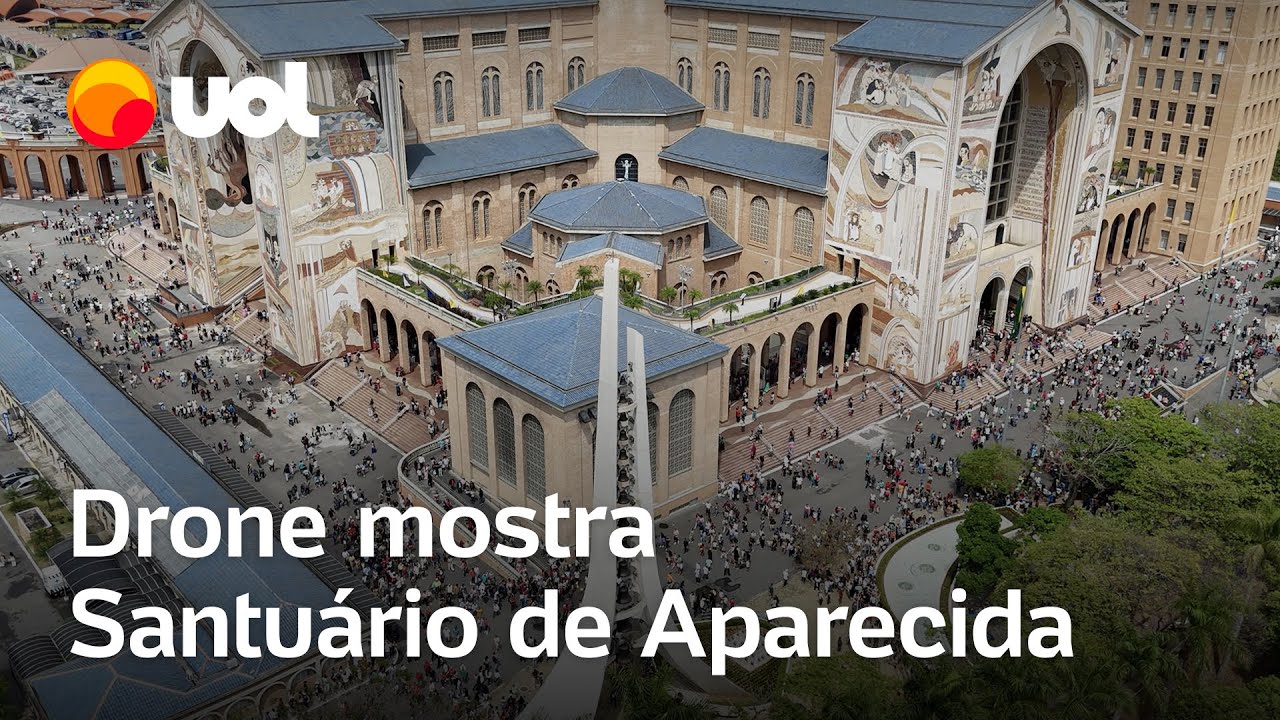 Imagens aéreas mostram fiéis no Santuário Nacional de Aparecida na véspera do dia da Padroeira