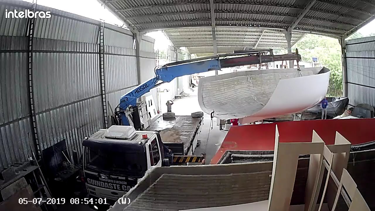 Veleiro MJ 38 DS - Saindo do Molde