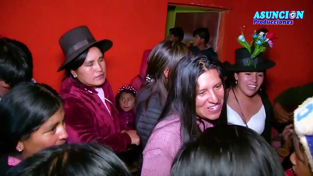 🌷 Jarana en DESPACHO de MATRIMONIO 💍 con FLORCITA🌺 CORAZON de CHACARÍ en TACA 2022 🍺🌷