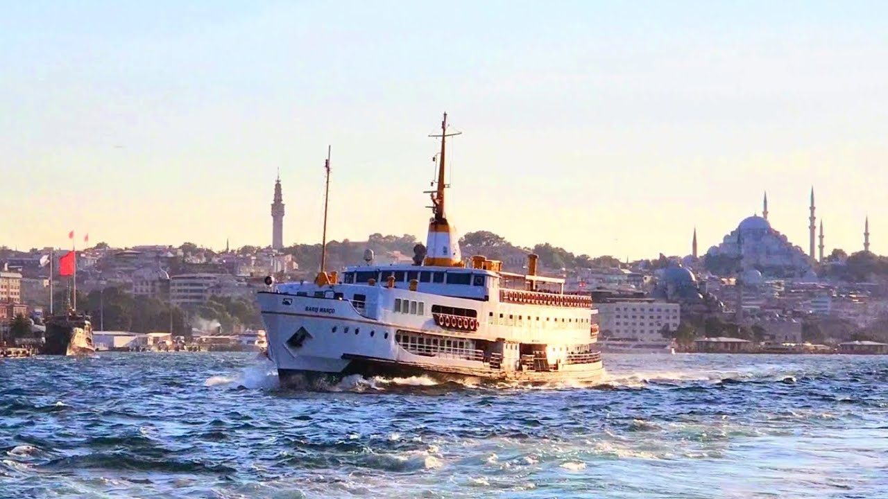 Passenger Ship Barış Manço cruising between two continents | Shipspotting Istanbul