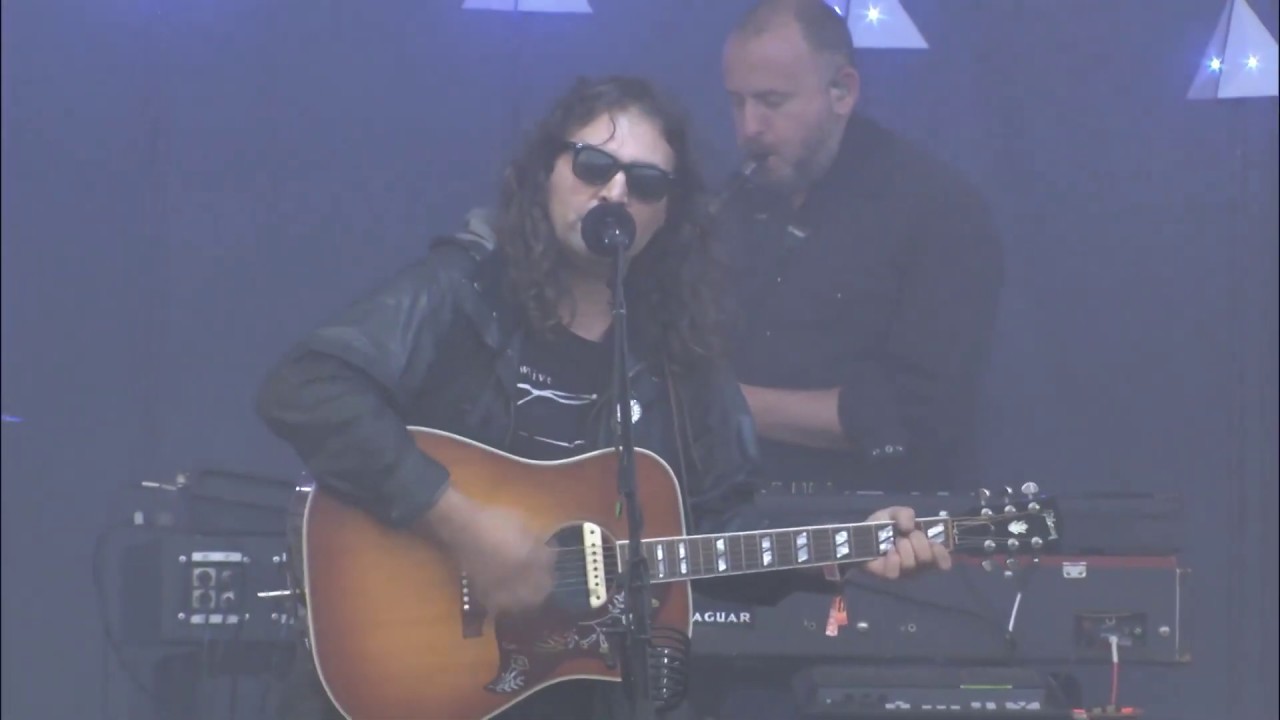 The War on Drugs - In Chains - Live