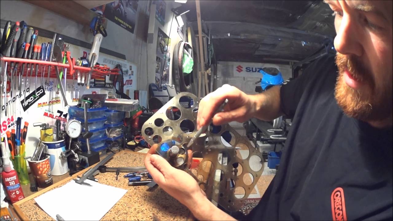 E4.5 - Crankshaft Balancing Holes - Layout. 2STROKE STUFFING