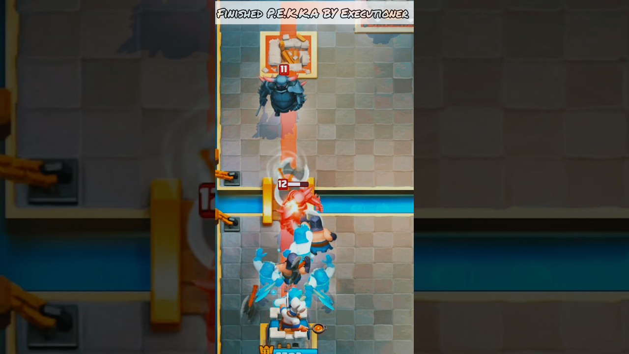 Executioner vs P.E.K.K.A 💀⚔️ | Clash Royale Shorts #ClashRoyale #Gaming #Shorts #MobileGames #Viral