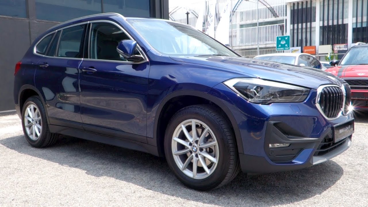 2020 BMW X1 sDrive18i Start-Up and Full Vehicle Tour