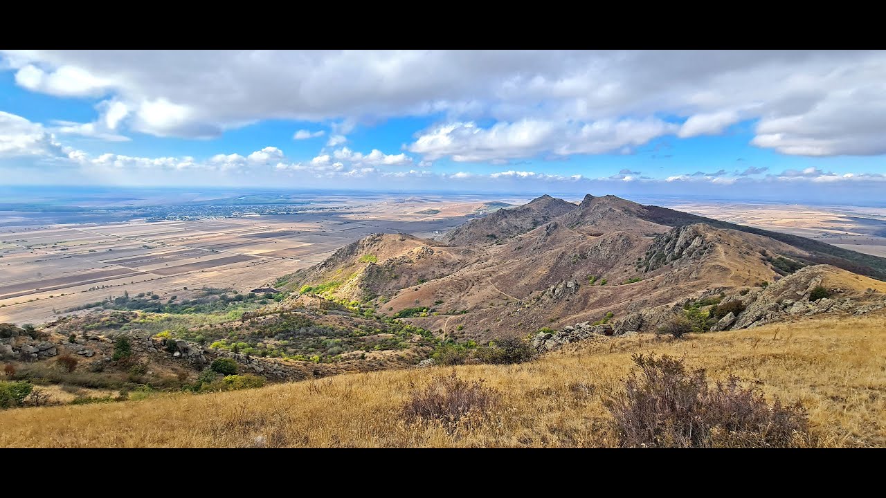 Doua zile in Muntii Macin (2 days in Macin Mountains)